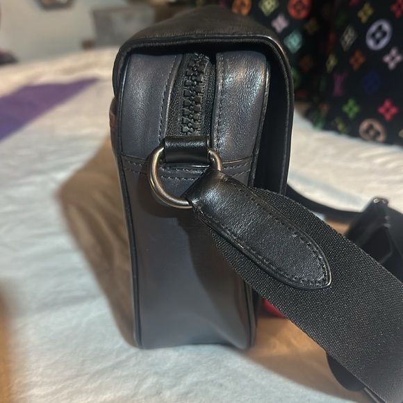 Coach Men’s Crossbody Bag in *PRISTINE* Condition - Picture 12 of 16